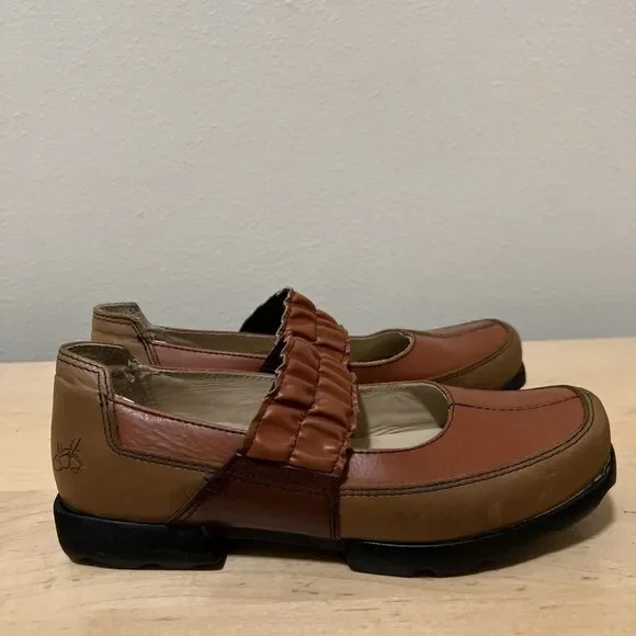 John Fluevog Stephanie Tan & Brown Shoes Size 7 Vog Together (8770257) Pre-Owned - Picture 4 of 9